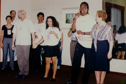 Foi em 1997 que conheci J Passos (o mais alto, de microfone na foto acima) no II Encontro Internacional promovido por Jaime Arxa no Rio de Janeiro. Ele era o bam-bam-bam do forr. Tirei...